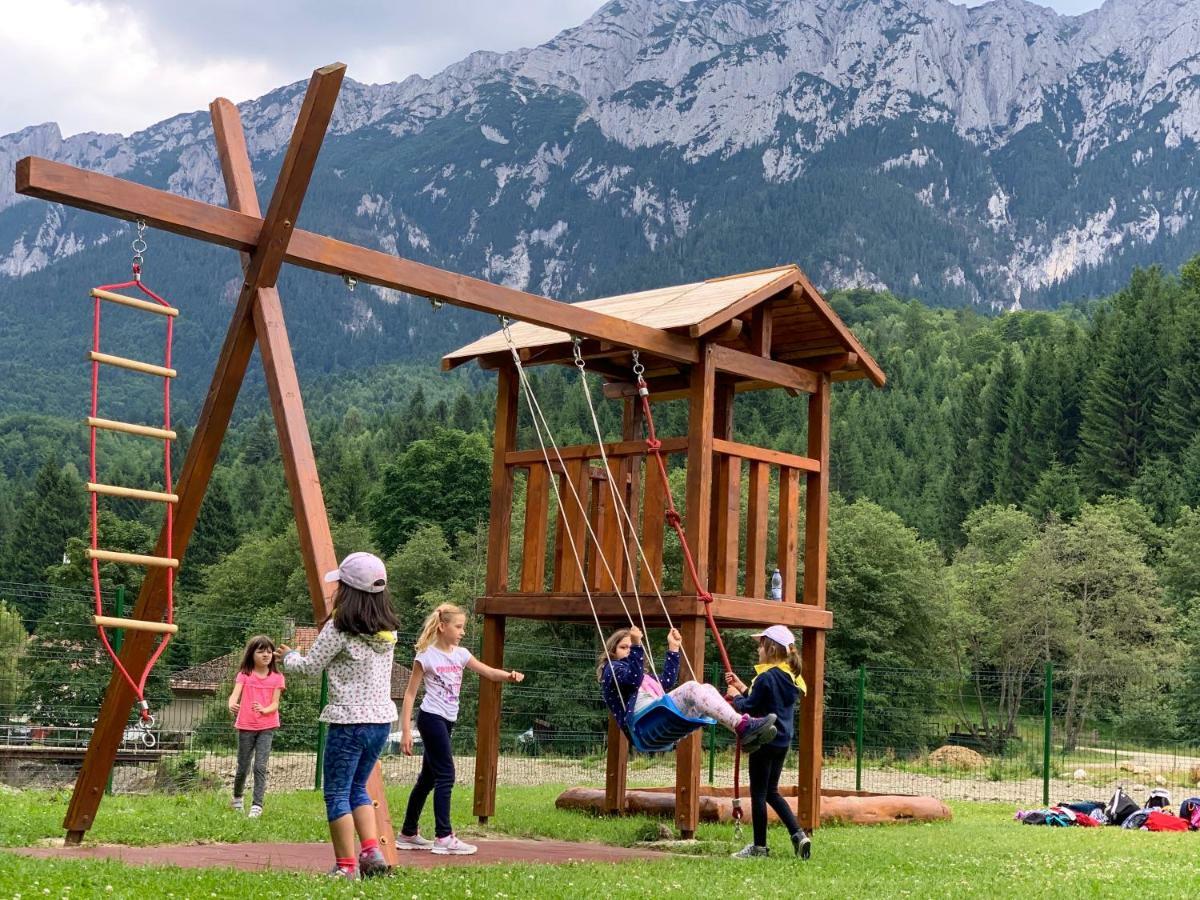 Panorama Pietrei Craiului Hotel Zărneşti Exterior foto